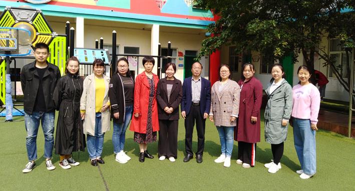 “济之源”教育专题——在思考和探索中实现育人目标